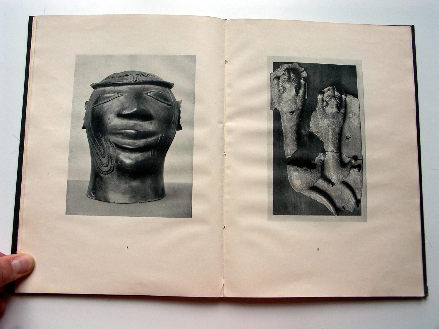 zz-eins21,s.40 08 benin,bronze-kopf,mfv berlin iiic12513 und 09 benin,